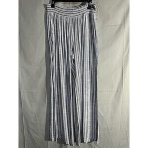 Evereve Gray Striped Wide Leg Pants